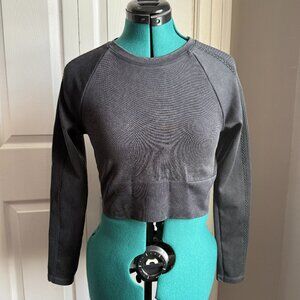 Aerie Offline Long Sleeve Ribbed Crop Top w/ Cable Knit Pattern Sleeves